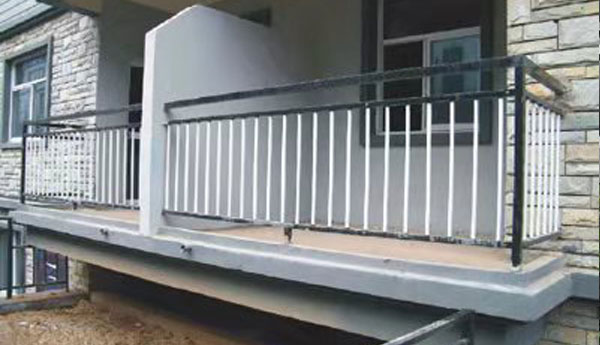 阳台护栏多高合适，阳台护栏网一般都是多高的？
